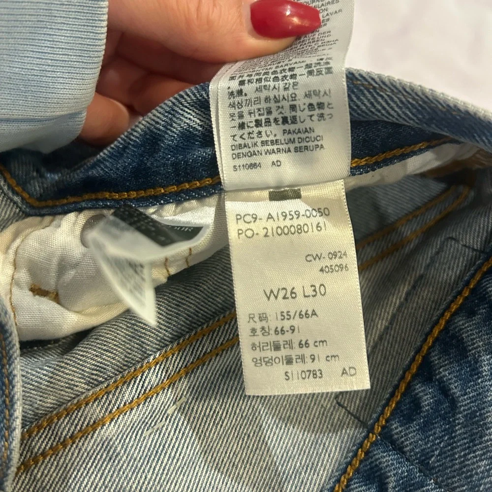 Levi's Women's Straight Jeans in Light Blue - Picture 4 of 4